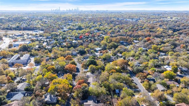 6710 Kings PT W, Austin, TX 78723