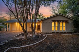 6710 Kings PT W, Austin, TX 78723