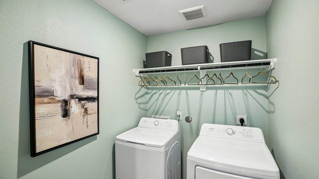 833 Gran Torino Drive, Houston, TX 77047