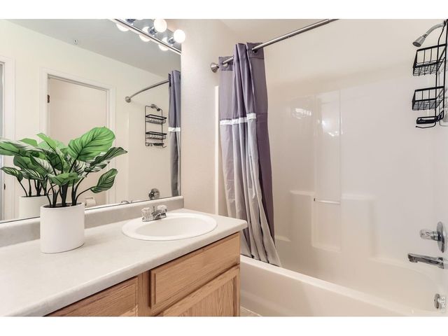 1601 Great Western Dr D3, Longmont, CO 80501