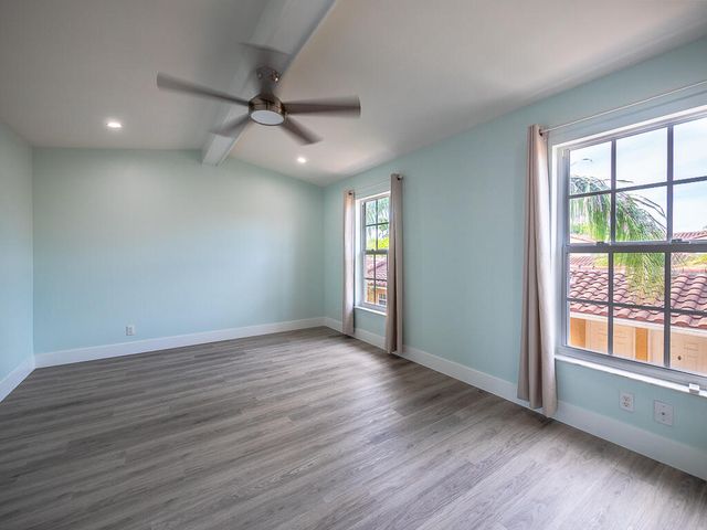 1020 Lake Shore Drive 202, Lake Park, FL 33403