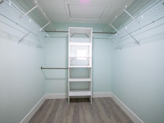 1020 Lake Shore Drive 202, Lake Park, FL 33403