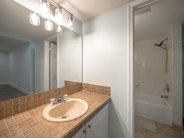 1020 Lake Shore Drive 202, Lake Park, FL 33403