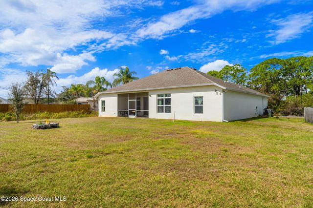 2579 Marquez Avenue, Palm Bay, FL 32909