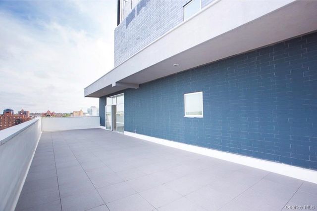 13633 37th Avenue 10C, Flushing, NY 11354