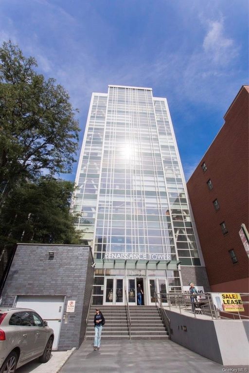 13633 37th Avenue 10C, Flushing, NY 11354