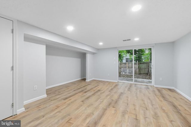 1526 CLIFTON AVE, Sharon Hill, PA 19079