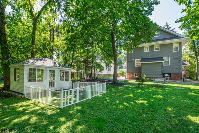 181 Valley Rd, Montclair Twp., NJ 07042