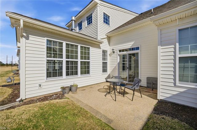 1009 Eagle Pointe WAY, Chesapeake, VA 23322