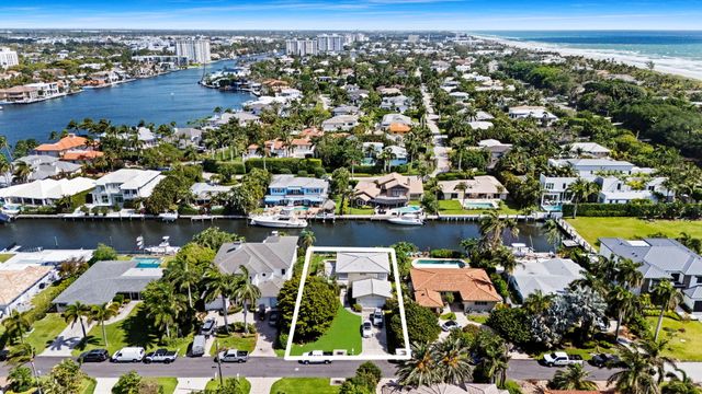 1027 Lewis Cove, Delray Beach, FL 33483