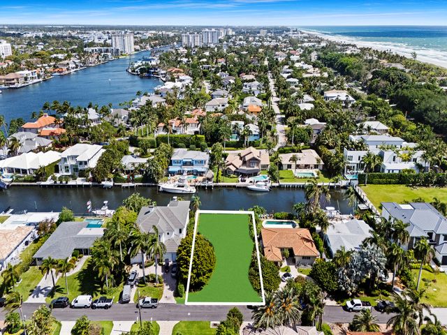 1027 Lewis Cove, Delray Beach, FL 33483