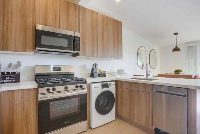 510 Nautilus 1, 2, 3, 4 and 5, La Jolla, CA 92037
