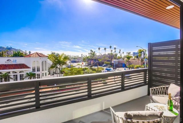 510 Nautilus 1, 2, 3, 4 and 5, La Jolla, CA 92037