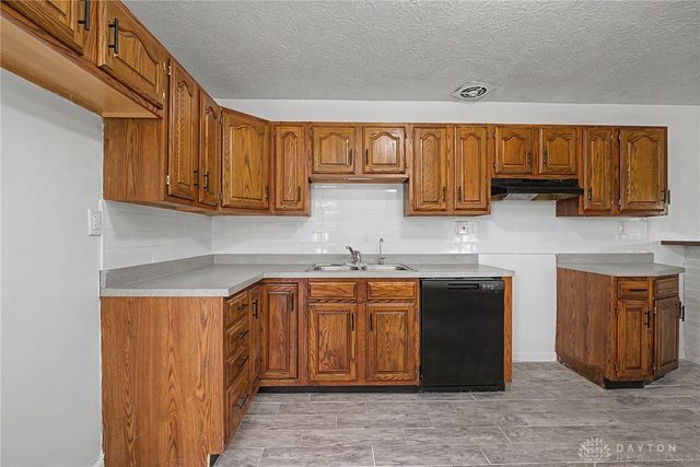 249 Ridgebury Drive, Xenia, OH 45385