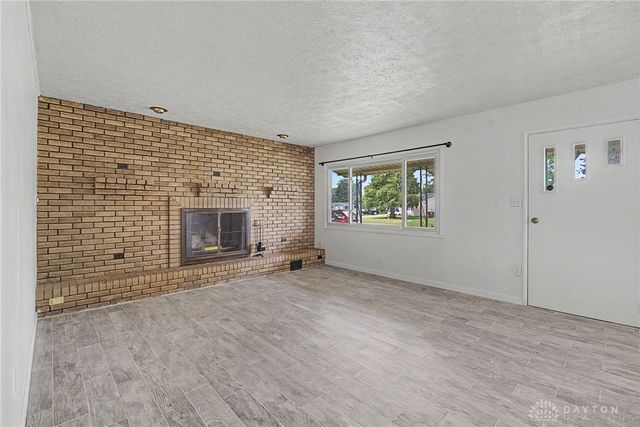 249 Ridgebury Drive, Xenia, OH 45385