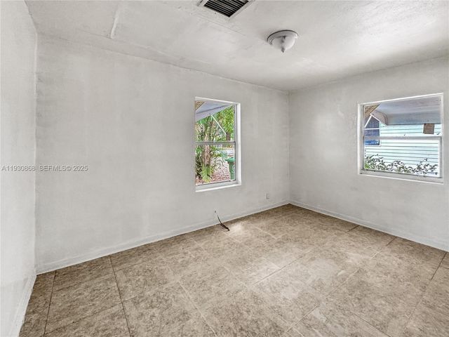 1269 SW 25th Ave 1, Fort Lauderdale, FL 33312