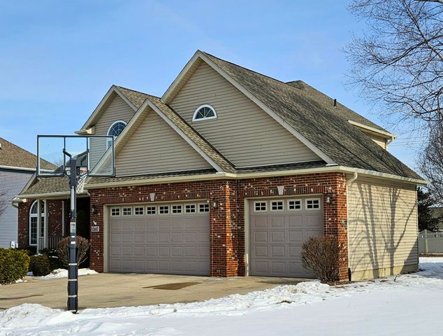 12617 Pennsylvania Place, Crown Point, IN 46307