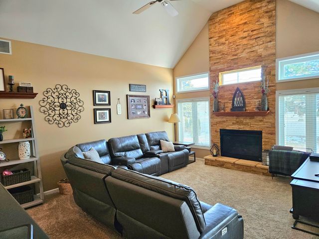 12617 Pennsylvania Place, Crown Point, IN 46307