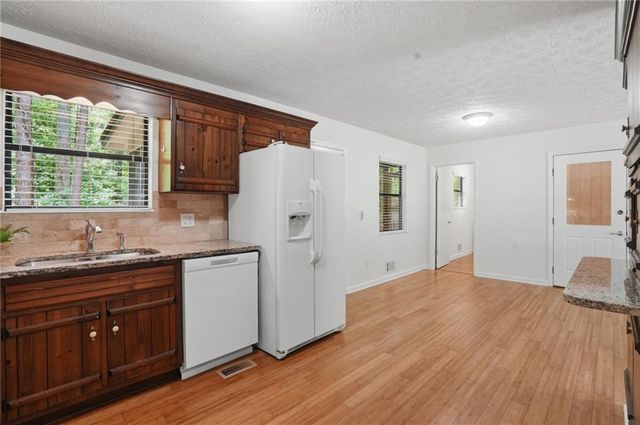 4100 Dustin Drive, Acworth, GA 30101