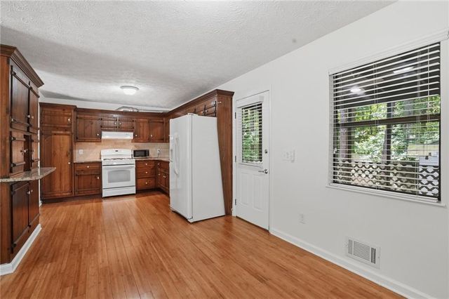4100 Dustin Drive, Acworth, GA 30101