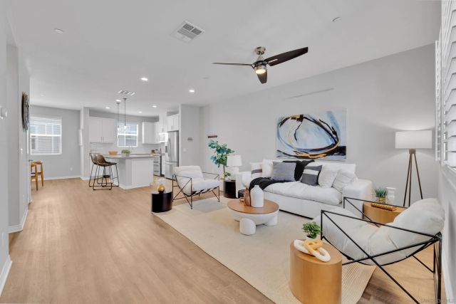 504 Hummingbird, Imperial Beach, CA 91932