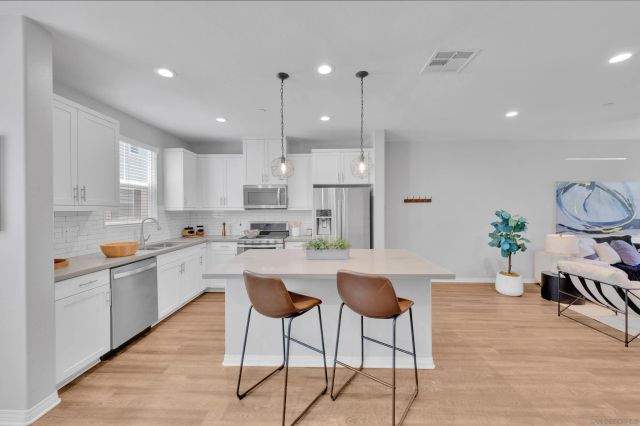 504 Hummingbird, Imperial Beach, CA 91932