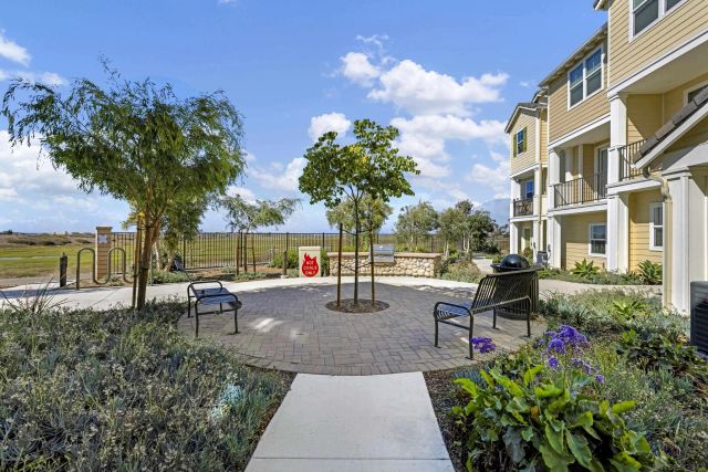 504 Hummingbird, Imperial Beach, CA 91932