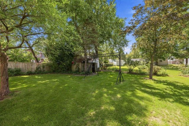 1436 Carrington Street, Janesville, WI 53546