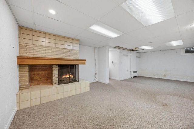 1436 Carrington Street, Janesville, WI 53546