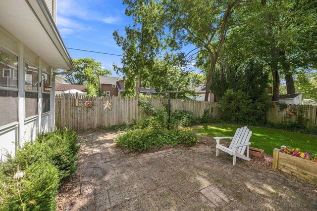 1436 Carrington Street, Janesville, WI 53546