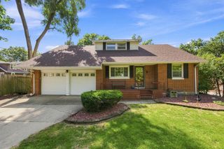 1436 Carrington Street, Janesville, WI 53546