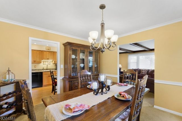 13 Paderewski Rd, Jefferson Twp., NJ 07438