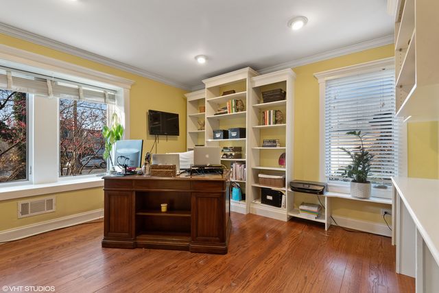 9435 Central Park Avenue, Evanston, IL 60203