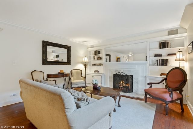 9435 Central Park Avenue, Evanston, IL 60203