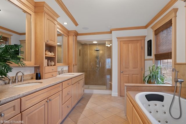9435 Central Park Avenue, Evanston, IL 60203