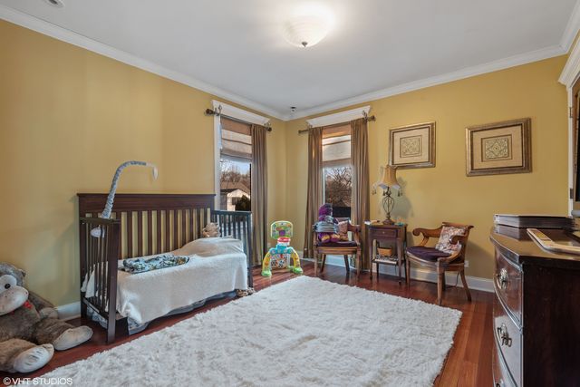 9435 Central Park Avenue, Evanston, IL 60203