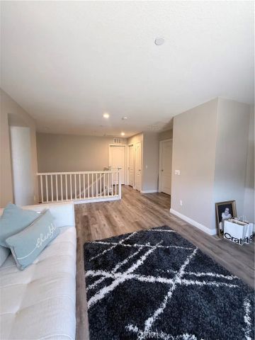 16360 River Glen, Fontana, CA 92336