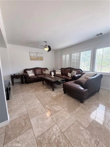 16360 River Glen, Fontana, CA 92336