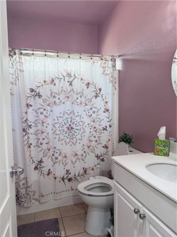 16360 River Glen, Fontana, CA 92336