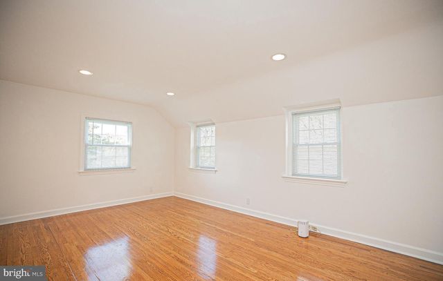 526 WILLIAMS RD, Wynnewood, PA 19096