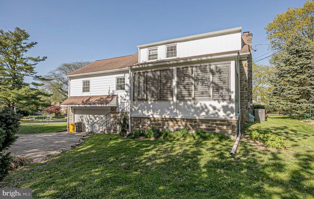 526 WILLIAMS RD, Wynnewood, PA 19096