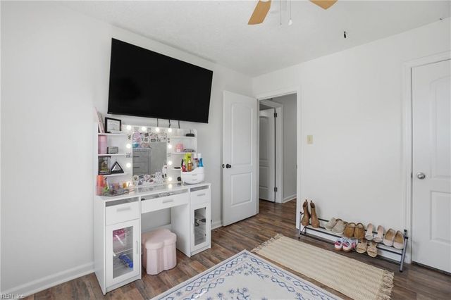 1625 Dearborn DR, Virginia Beach, VA 23451