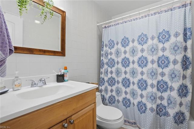 1625 Dearborn DR, Virginia Beach, VA 23451