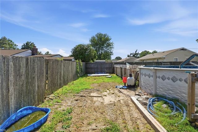1625 Dearborn DR, Virginia Beach, VA 23451