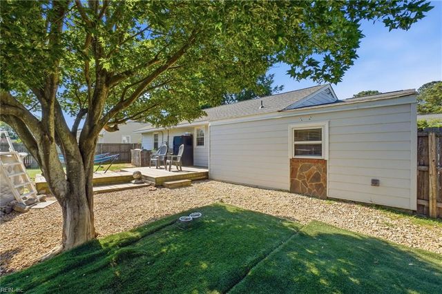 1625 Dearborn DR, Virginia Beach, VA 23451