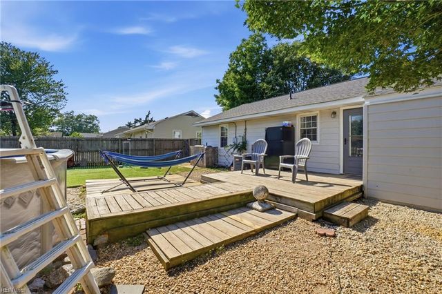 1625 Dearborn DR, Virginia Beach, VA 23451