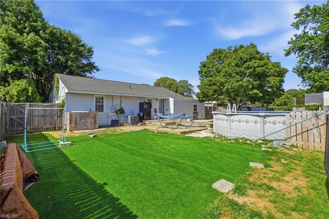 1625 Dearborn DR, Virginia Beach, VA 23451