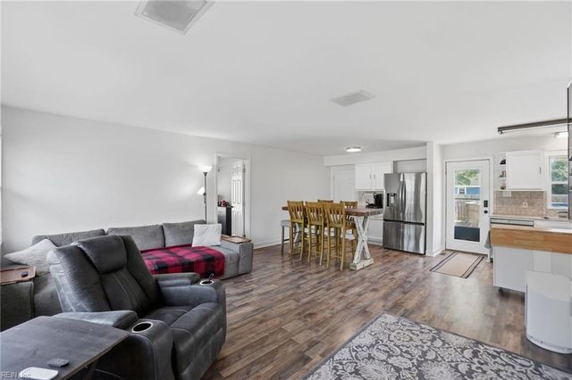 1625 Dearborn DR, Virginia Beach, VA 23451