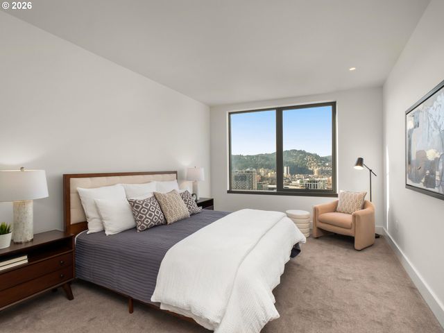 550 Sw 10TH Ave 3002, Portland, OR 97205