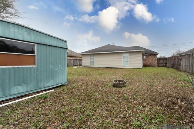 57715 Revilletown Dr, Plaquemine, LA 70764